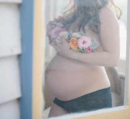 Pregnancy lymphatic drainage massage to reduce swelling in Melbourne